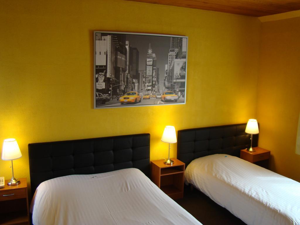 Hotel Restaurant - La Ferme De Vaux Крей Екстериор снимка